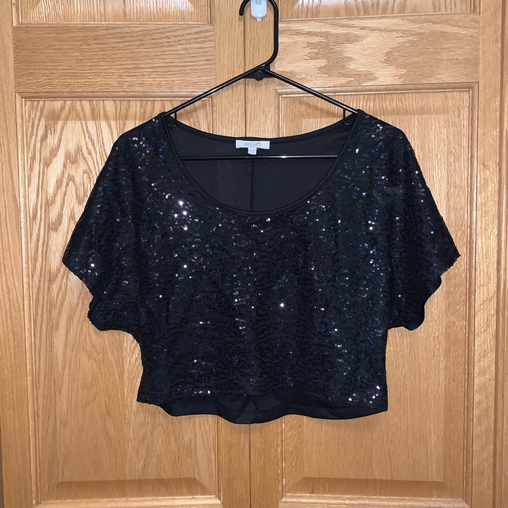 NWOT dELiA*s Crop Top